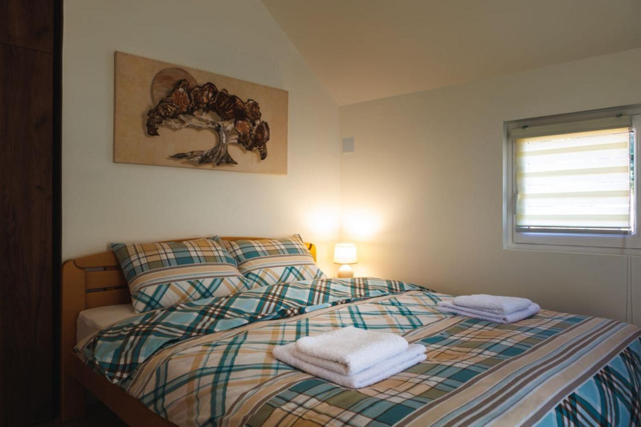 Apartmani Dordevic Galambóc Kültér fotó